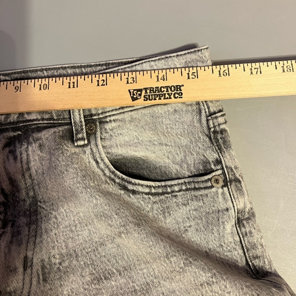 Aeropostale Gray Mom Jeans 10R - Picture 6 of 9